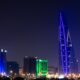 مملكة ⁧‫البحرين⁩ تتوشح باللون الأزرق احتفالاً بالعيد الوطني لدولة الكويت⁩ الشقيقة وذكرى يوم التحرير